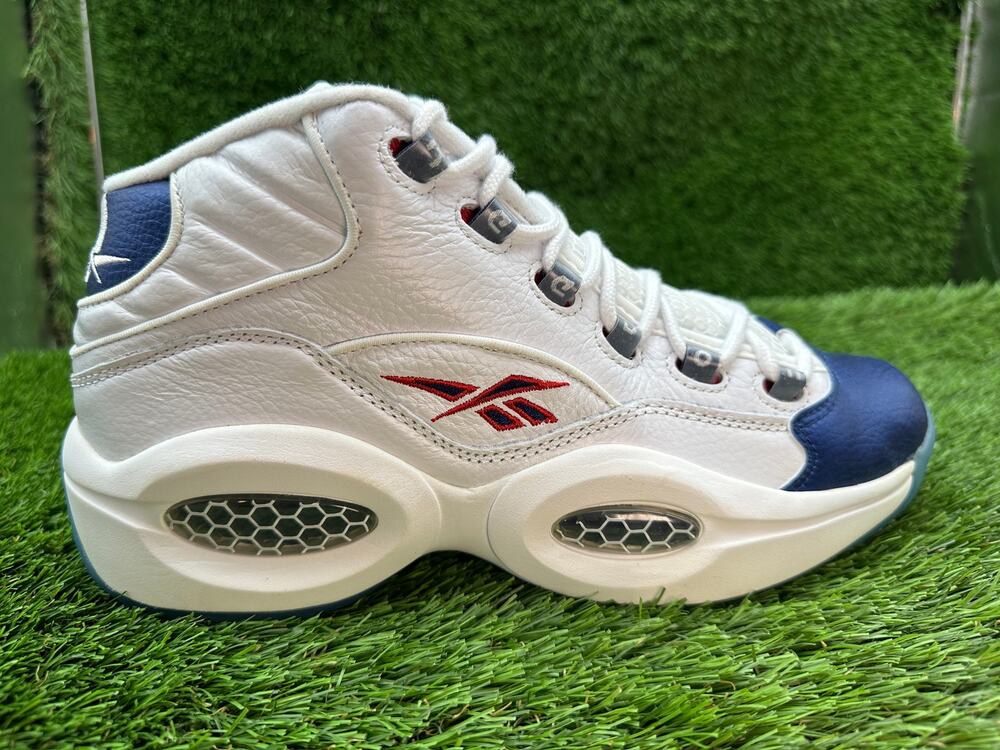 Reebok Question Mid J82534 Athletic Sneaker Men's 9 White Leather Basketball